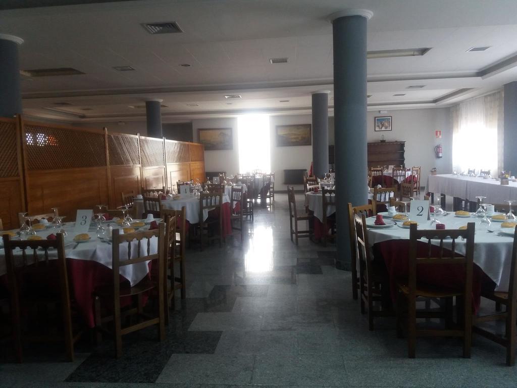 Hostal Botafumeiro Mota del Marqués Exterior foto